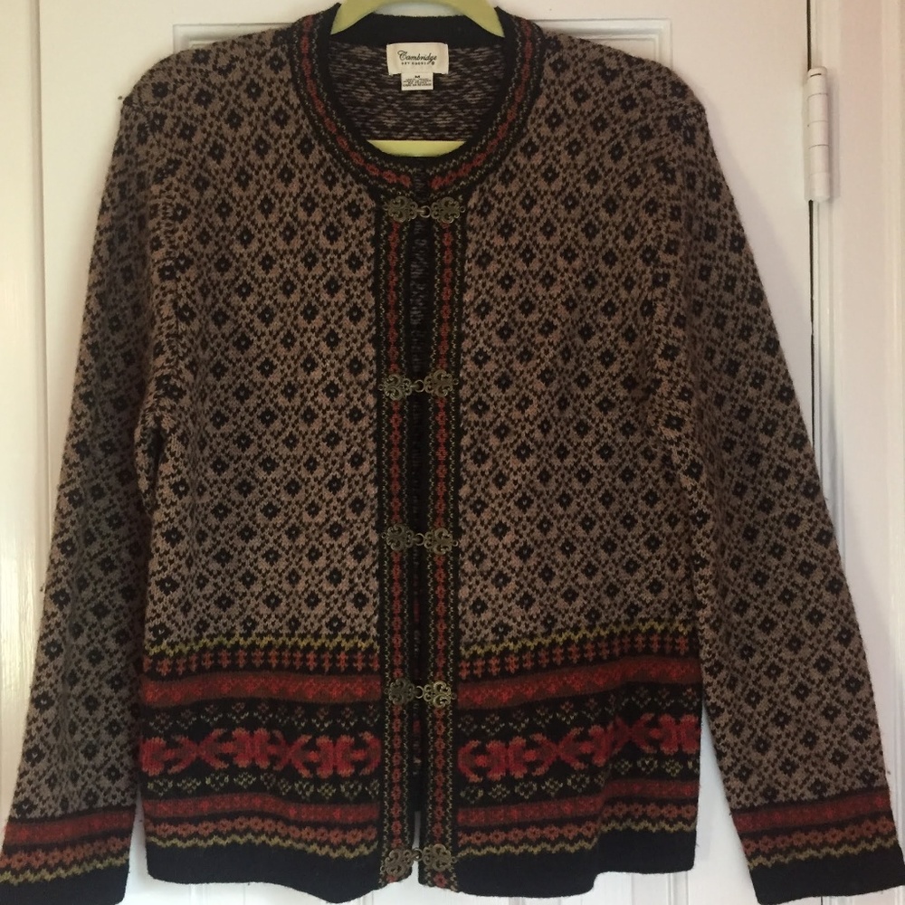Cambridge Dry Goods 100% Wool Sweater ~ Size M